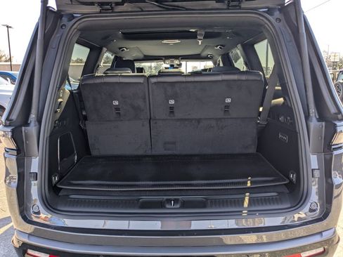 New 2026 Jeep Grand Wagoneer Limited image 13