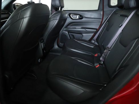 Used 2024 Jeep Compass Limited w/ High Altitude Package image 14