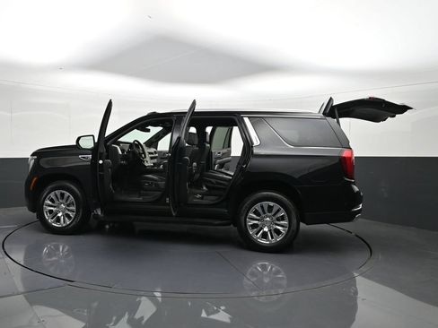 Used 2025 GMC Yukon Denali AWD/4WD image 41
