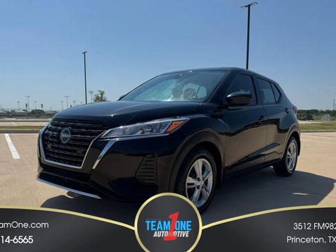 Used 2023 Nissan Kicks S w/ Interior Electronics Package FWD image 1