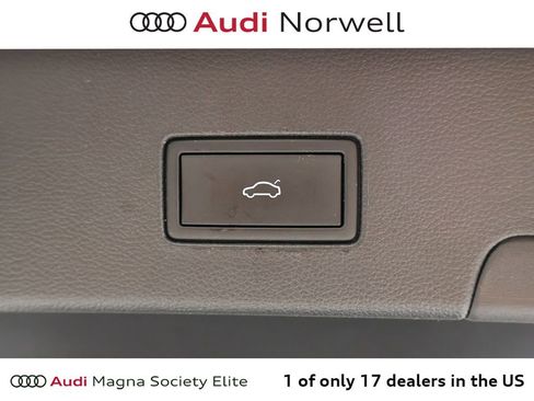 Used 2023 Volkswagen Atlas Cross Sport SEL AWD/4WD image 15