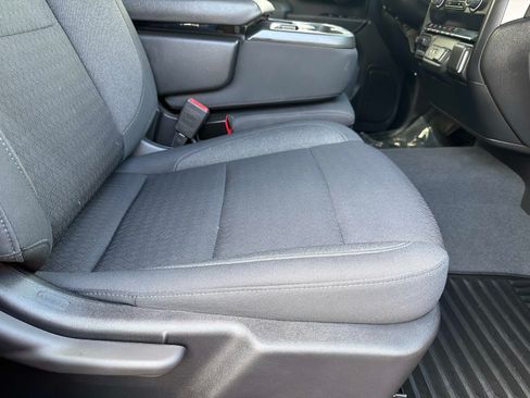 Used 2024 Chevrolet Silverado 2500 Custom w/ Custom Value Package AWD/4WD image 24