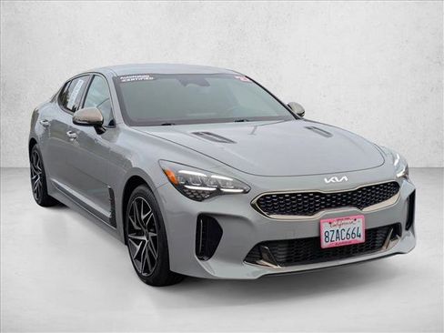 Used 2022 Kia Stinger GT-Line image 3