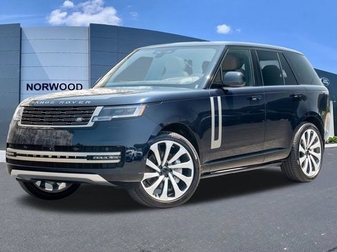 Used 2026 Land Rover Range Rover SE AWD/4WD image 1