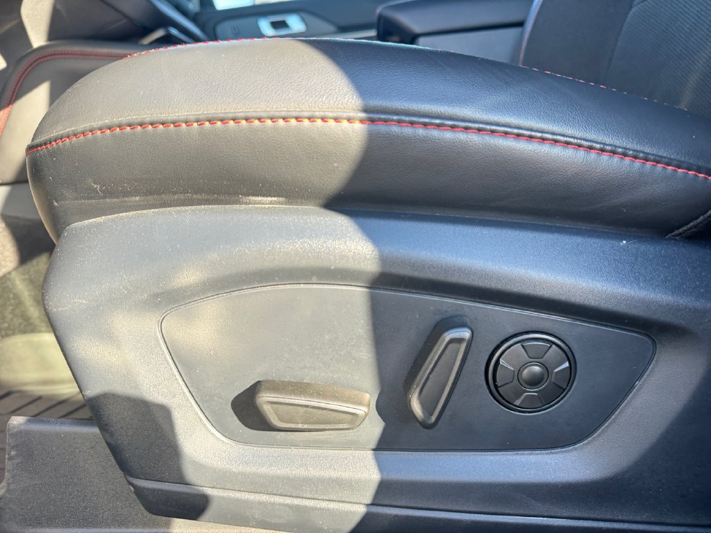 Used 2025 Ford Explorer ST AWD/4WD image 16