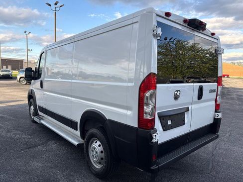 Used 2023 RAM ProMaster 2500 FWD image 5