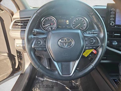 Used 2024 Toyota Camry SE w/ Cold Weather Package AWD/4WD image 13