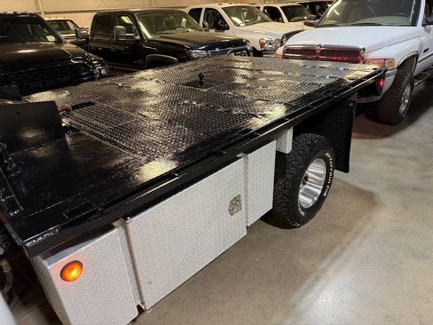 Used 1999 Ford F350 4x4 Regular Cab DRW Super Duty image 8