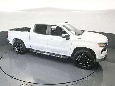 Used 2026 Chevrolet Silverado 1500 LT AWD/4WD image 55