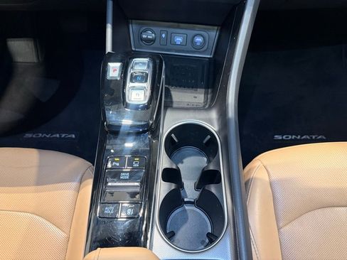 Used 2021 Hyundai Sonata Limited image 30