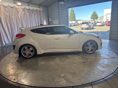 Used 2015 Hyundai Veloster Turbo w/ Option Group 04 image 4