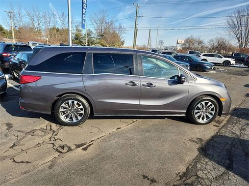 Certified 2023 Honda Odyssey EX-L image 7