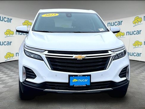 Used 2023 Chevrolet Equinox LT image 2