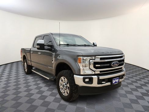 Used 2022 Ford F250 Lariat w/ Lariat Ultimate Package AWD/4WD image 6