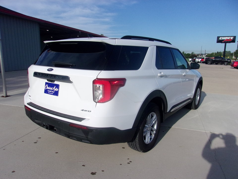Used 2023 Ford Explorer XLT w/ Class IV Trailer Tow Package AWD/4WD image 3