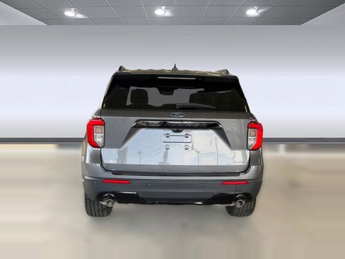 Certified 2023 Ford Explorer ST-Line AWD/4WD image 10