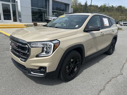 Used 2023 GMC Terrain AT4 w/ Infotainment Package II image 2