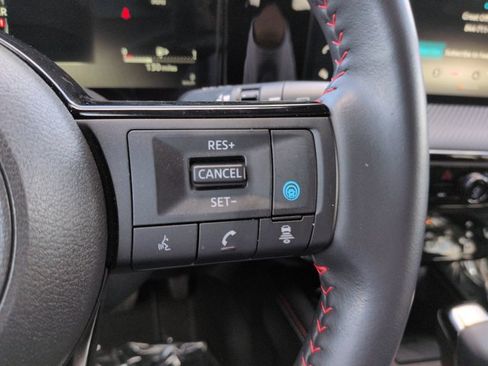 Certified 2025 Nissan Kicks SR w/ SR Premium Package FWD image 26