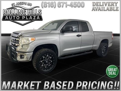 Used 2016 Toyota Tundra SR5 image 1