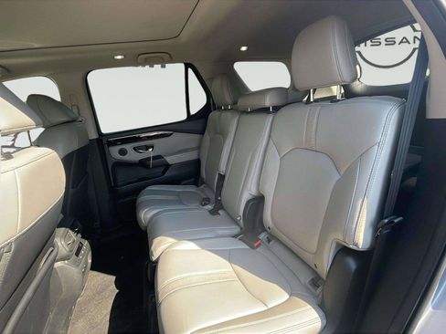 Used 2023 Honda Pilot Touring image 49