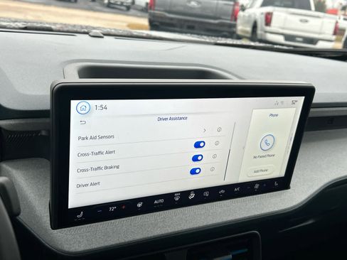 New 2025 Ford Maverick XLT w/ XLT Luxury Package image 39