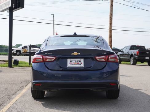 Used 2022 Chevrolet Malibu LT FWD image 6