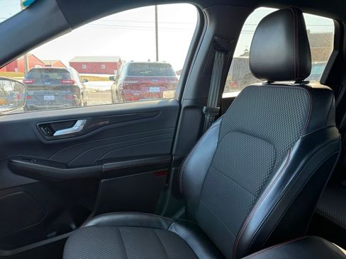 Used 2023 Ford Escape ST-Line Elite image 27
