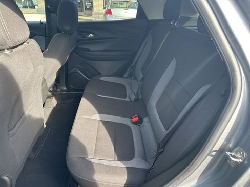 Used 2023 Chevrolet TrailBlazer LT w/ Convenience Package image 23