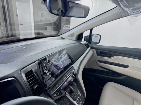 Used 2026 Honda Odyssey EX-L image 18