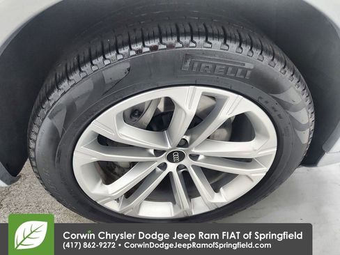 Used 2025 Audi Q7 3.0T Premium Plus image 36