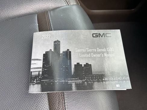 Used 2022 GMC Sierra 1500 Denali w/ Denali Reserve Package image 36