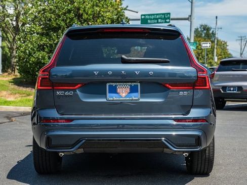 New 2027 Volvo XC60 B5 Plus AWD/4WD image 6