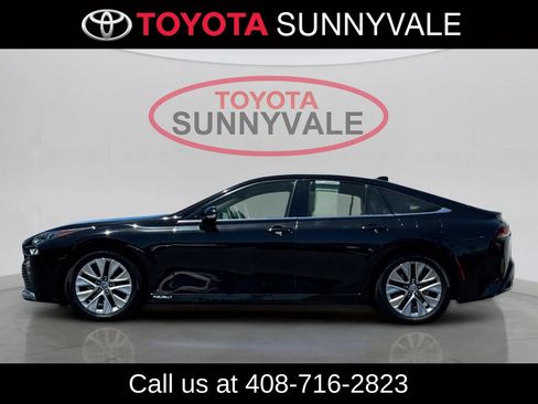Certified 2022 Toyota Mirai w/ Advanced Technology Package RWD image 6