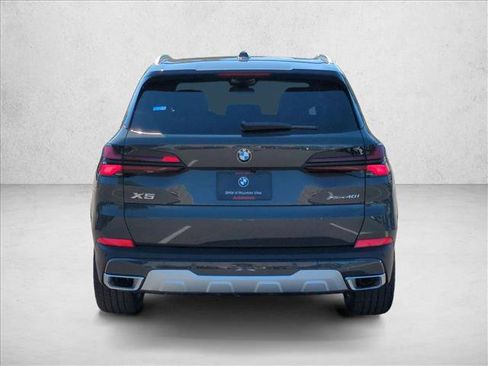 Used 2026 BMW X5 xDrive40i AWD/4WD image 8