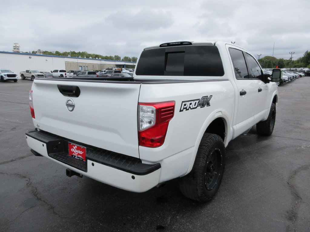 Used 2019 Nissan Titan PRO-4X w/ Pro-4x Utility Package AWD/4WD image 4