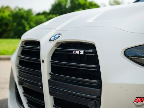Used 2021 BMW M3 MANUAL w/ M Carbon Exterior Package image 27