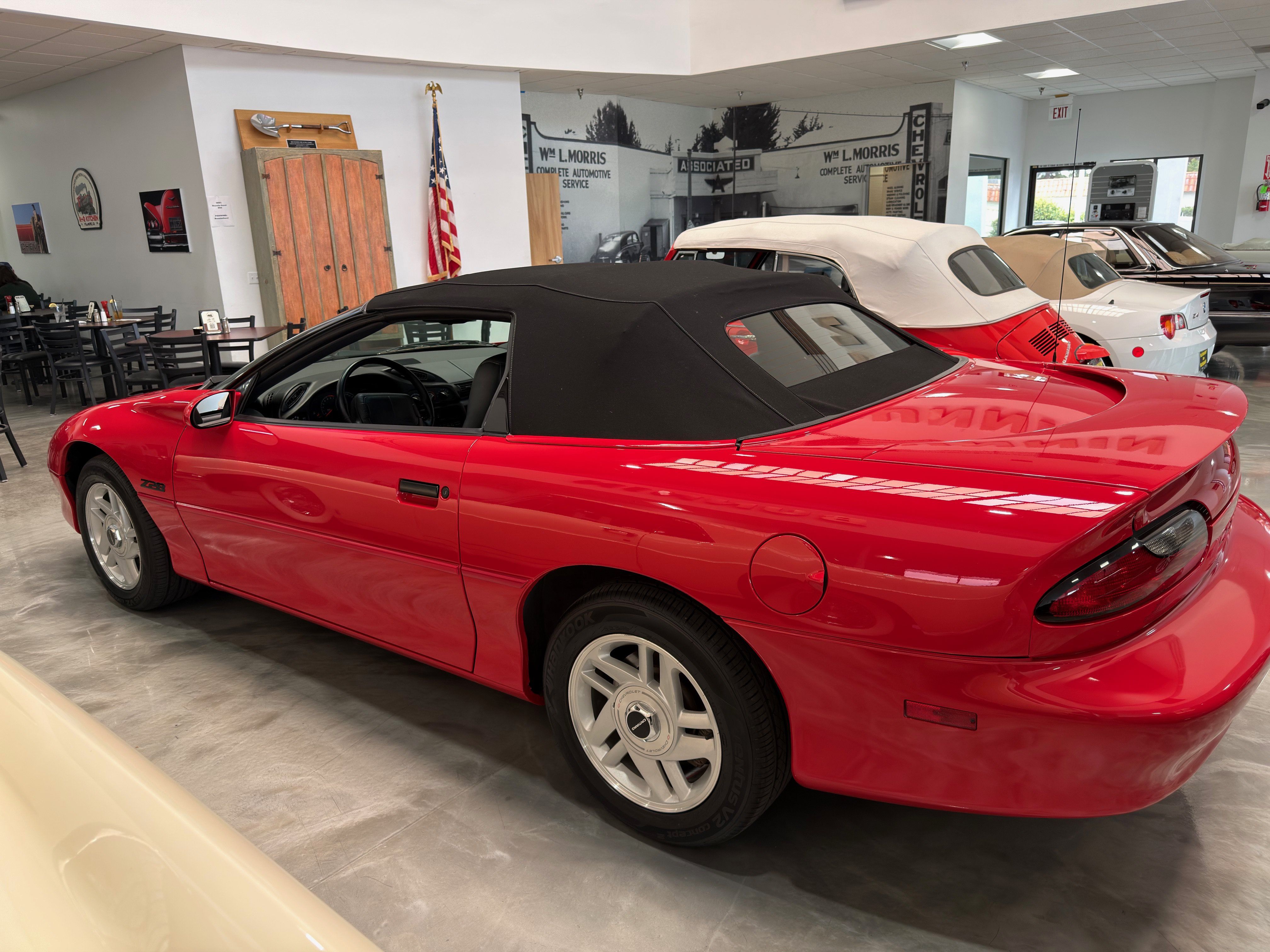 Used 1995 Chevrolet Camaro Z28 RWD image 5