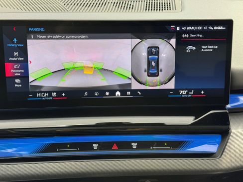 Used 2024 BMW i5 M60 w/ Premium Package image 31