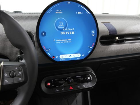 Certified 2025 MINI Cooper S image 8
