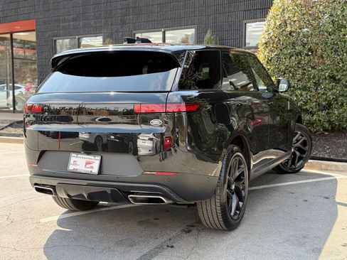 Used 2023 Land Rover Range Rover Sport SE AWD/4WD image 12