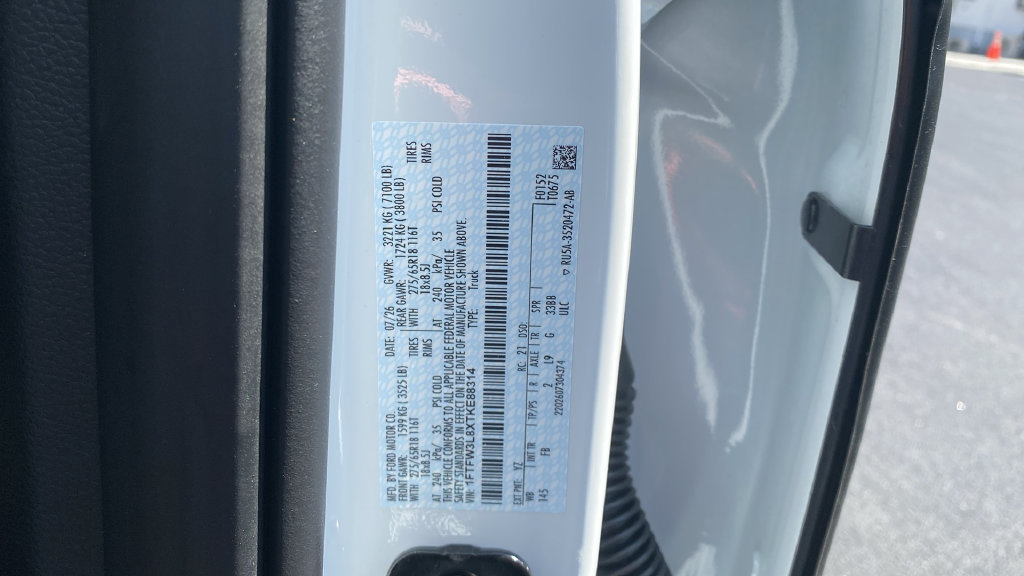 New 2026 Ford F150 XLT w/ Equipment Group 302A MID AWD/4WD image 18