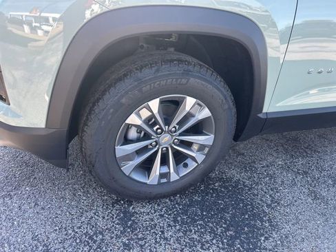 New 2026 Chevrolet Equinox LT image 10