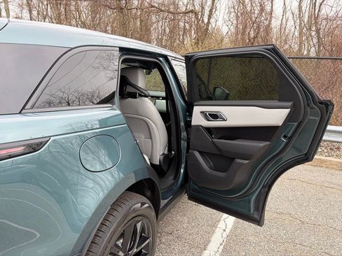 New 2026 Land Rover Range Rover Velar Dynamic SE AWD/4WD image 16