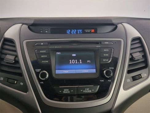 Used 2014 Hyundai Elantra SE w/ Option Group 02 image 18