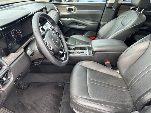 Used 2023 Kia Sorento X-Line EX image 16