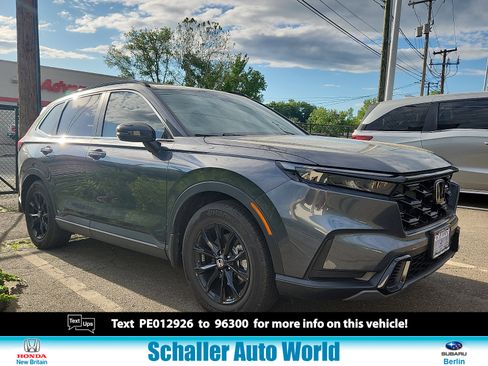 Used 2023 Honda CR-V Sport image 1