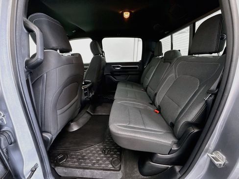 Used 2024 RAM 1500 Big Horn AWD/4WD image 28