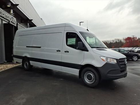 New 2026 Mercedes-Benz Sprinter 2500 image 7