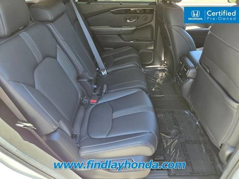 Certified 2025 Honda Pilot Touring image 19