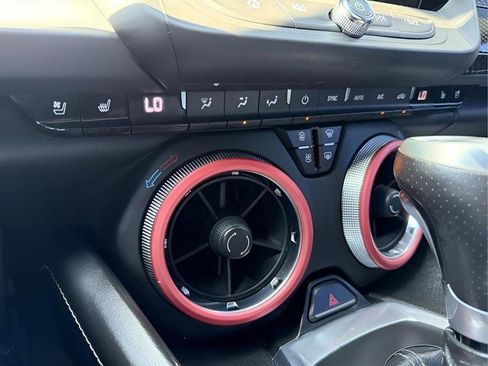 Used 2016 Chevrolet Camaro SS RWD image 36